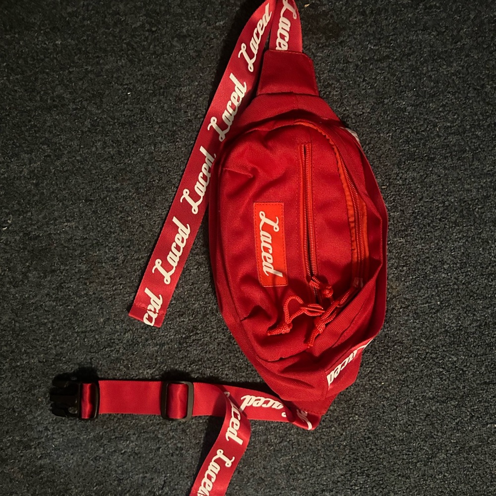 This is a laced waist pack it’s brand new nothing is wrong with it